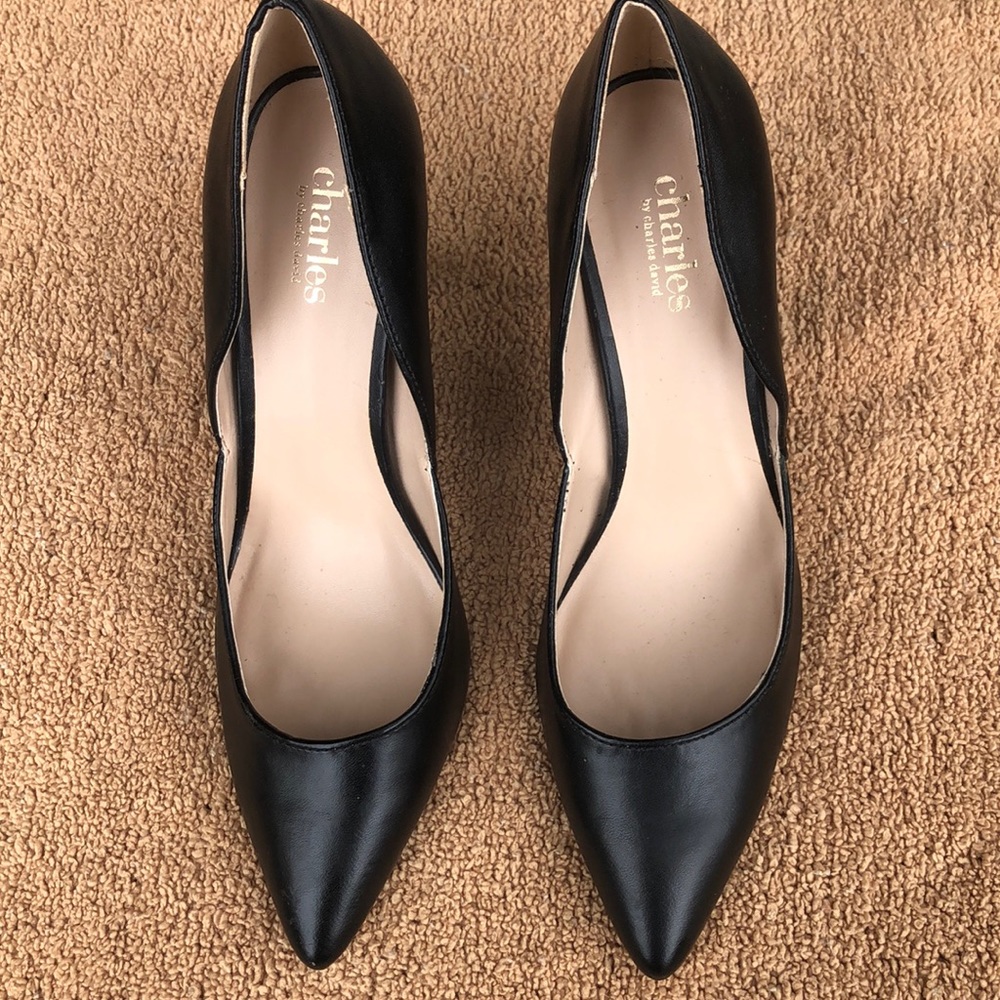 New! Charles by charles david Black pumps